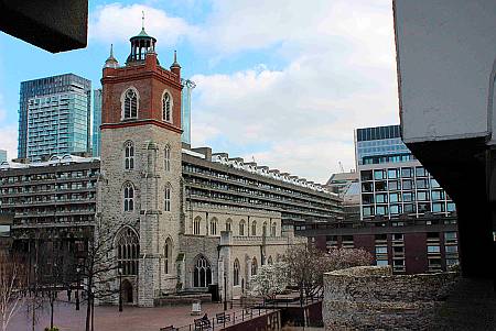 Cripplegate St Giles - Exterior View